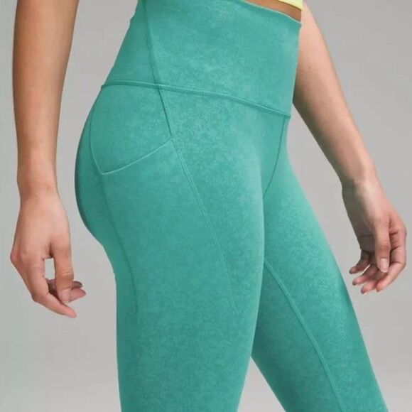 NWT Lululemon Wunder Train High Rise Tight with Pockets 25” size 14. - Picture 2 of 8